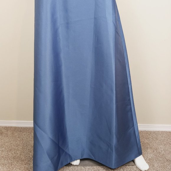 Alfred Sung Halter Neck Gown Dress Women's Size 18 Dusk Blue Satin Twill D772 - Picture 3 of 9